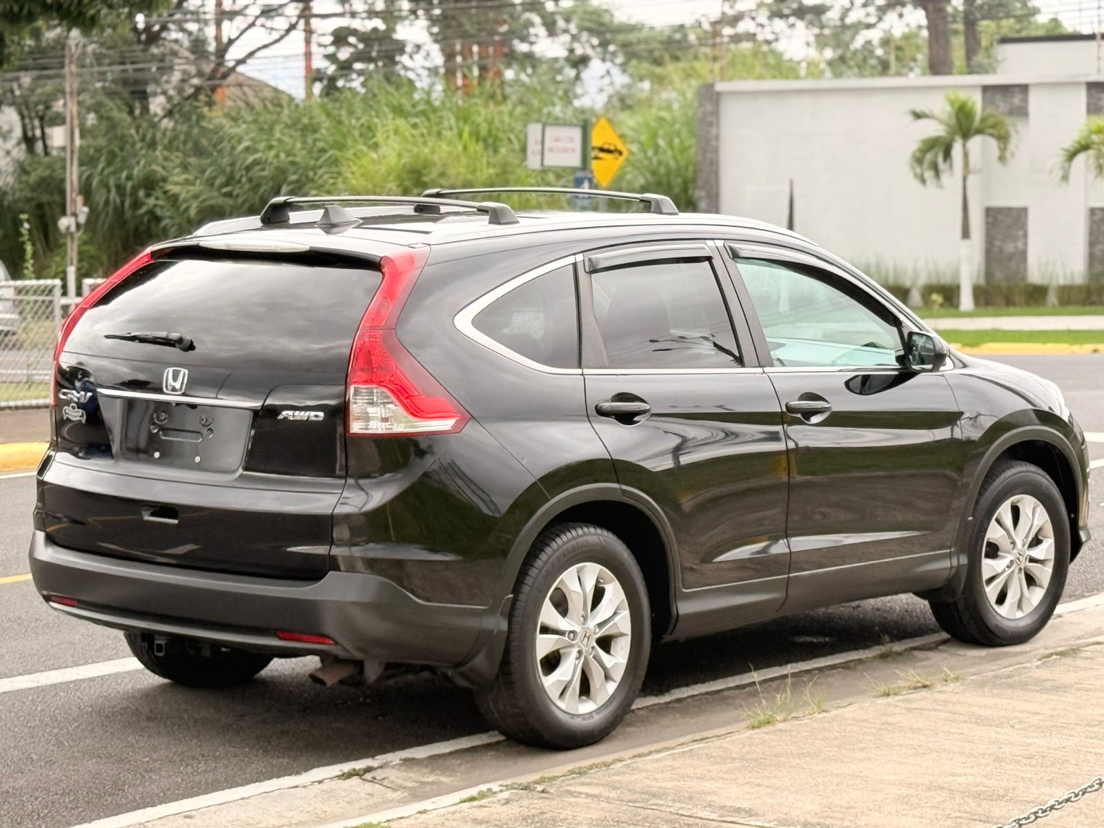 Honda CR‑V rear three‑quarter