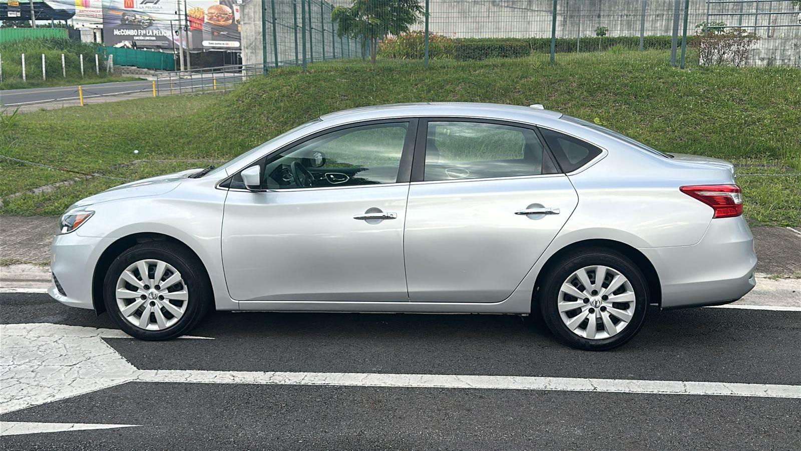 Nissan Sentra side profile